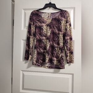 Leopard Print Long Sleeve Top